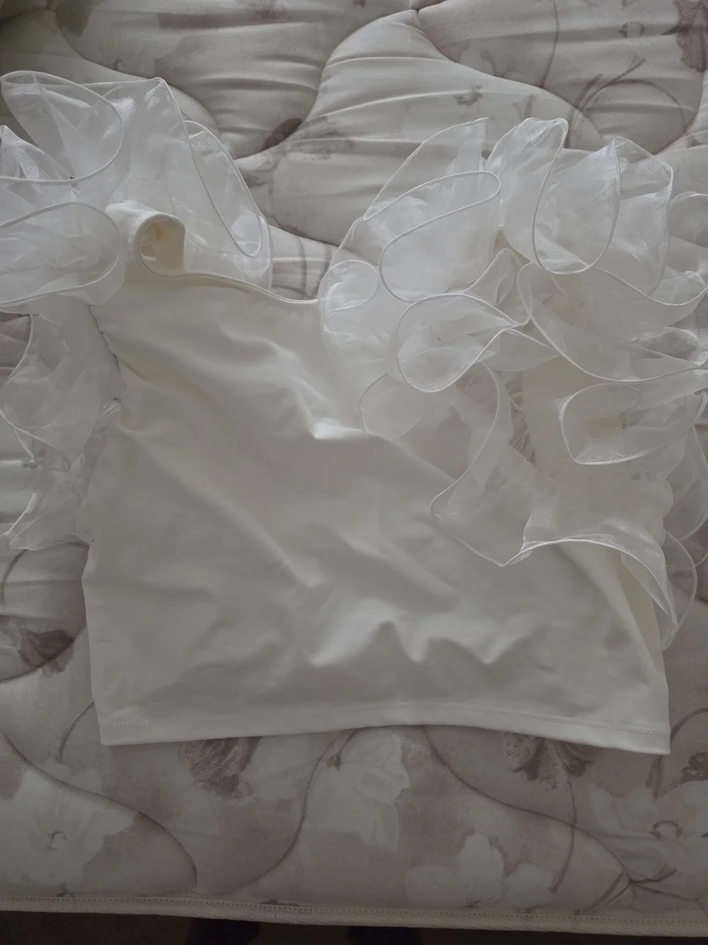Free People White Ruffle Organza Crop Top Size L NWT
